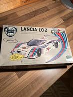 Protar lancia lc 2 1:24 metal, Hobby en Vrije tijd, Ophalen of Verzenden, Nieuw, Groter dan 1:32, Auto