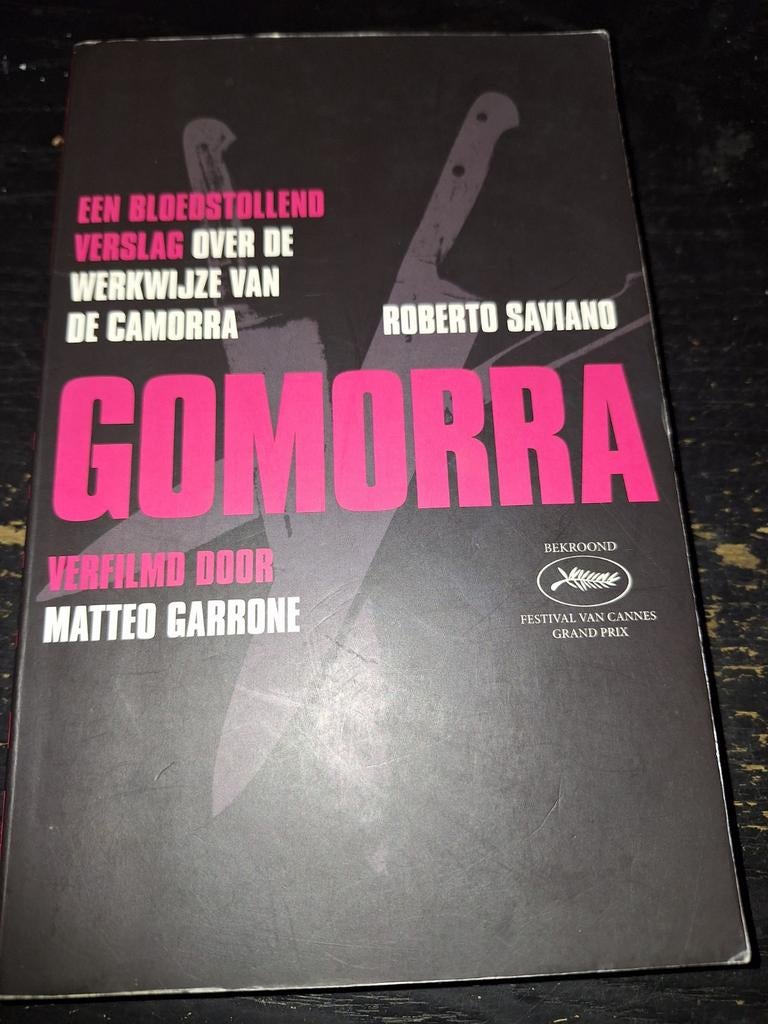 Gomorra, Ophalen of Verzenden, Zo goed als nieuw