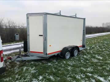 Ifor Williams Gesloten / Dichte / Bak aanhanger beschikbaar voor biedingen