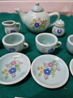 Miniservies groen blauw met bloemen, Antiek en Kunst, Ophalen of Verzenden