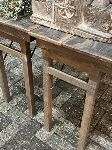 Markttafel sidetable landelijk stoer sober wonen 