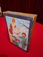 Oud Sinterklaas Sint Nicolaas boek/doos surprise., Ophalen of Verzenden, Gebruikt
