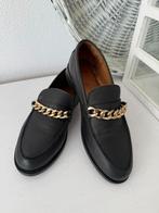 ZGAN > Zwarte Manfield Loafers met goudkleurige details / 41, Ophalen of Verzenden, Zo goed als nieuw, Manfield, Instappers
