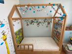 Montessori Bed including matress, Ophalen, Zo goed als nieuw