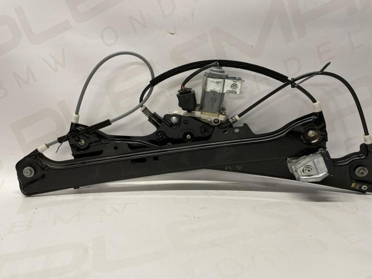 Raammechanisme rechtsvoor BMW E60/E61 7034352, Auto-onderdelen, Ruiten en Toebehoren, BMW, Gebruikt, Ophalen of Verzenden