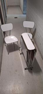 Formica Klaptafel + 2 Stoelen - Vintage Chroom, Huis en Inrichting, Stoelen, Ophalen, Gebruikt, Twee, Wit
