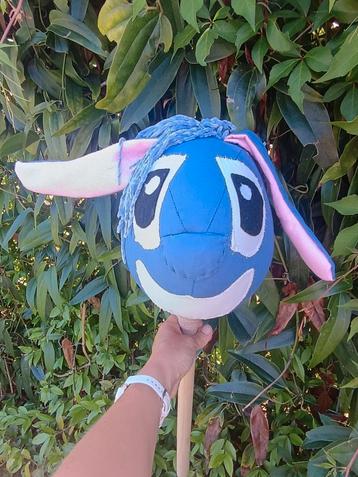 Stitch met stok beschikbaar voor biedingen