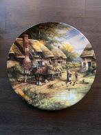 Wandbord Wedgwood Mending the Thatch van Chris Howells, Ophalen of Verzenden