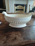 Mandje met schotel (brood - eieren etc) creamware, Ophalen of Verzenden