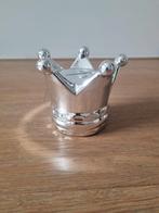 Nieuwe zilverkleurige spaarpot. Kroon, Ophalen of Verzenden, Nieuw, Metaal of Blik, Object of Gebouw