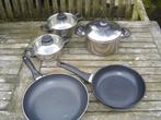 set pannen, Ophalen of Verzenden, Zo goed als nieuw
