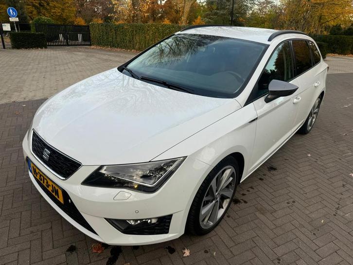 Seat Leon 1.4 EcoTSI FR 150 PK 2016 Automaat LED Xenon, Auto's, Seat, Bedrijf, Leon, ABS, Achteruitrijcamera, Adaptive Cruise Control