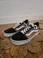 Vans, nog nieuw in de doos maat 37 sneakers, Ophalen of Verzenden, Zo goed als nieuw