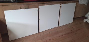 Ikea Utrusta plank voor in een 60x60 Metod kast