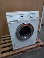 Vrijstaande Miele wasmachine Novotronic W363, Witgoed en Apparatuur, Wasmachines, Ophalen, Miele, 1200 tot 1600 toeren, Gebruikt