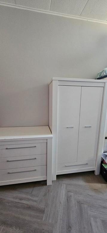 Kinderkamer | Commode & Kledingkast | Zware kwaliteit beschikbaar voor biedingen