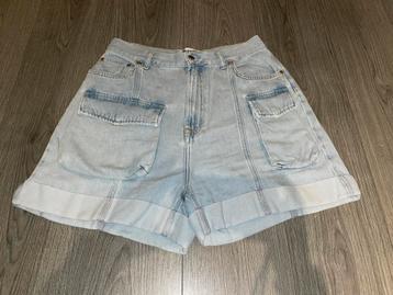 Essentiel Antwerp baggy korte denim cargo short broek mt 31 beschikbaar voor biedingen