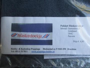  	 borduurpakket Friese tekst - Hûskedoekje ( Gastendoekje ) beschikbaar voor biedingen