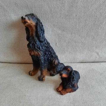 Vintage beeldje hond - Setter - zwart - Reu met pup - beschikbaar voor biedingen