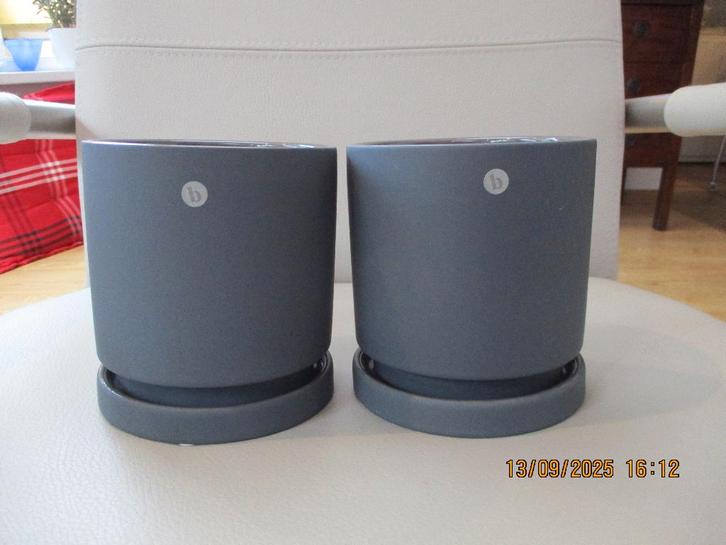 Broste - Copenhagen - bloempot - Denemarken, Tuin en Terras, Bloempotten, Nieuw, Aardewerk, Binnen, Balkon, Minder dan 40 cm, Minder dan 25 cm