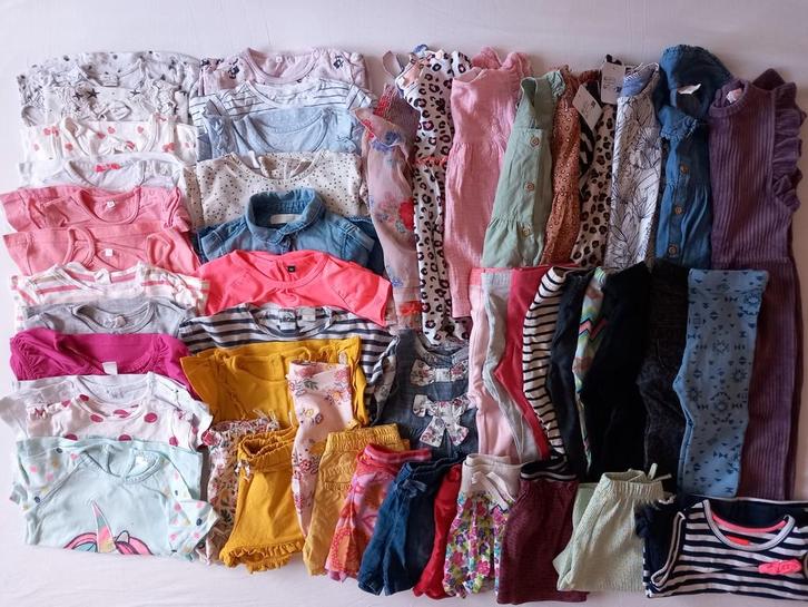 Groot meisjeskleding pakket maat 86, Kinderen en Baby's, Babykleding | Baby-kledingpakketten, Zo goed als nieuw, Maat 86, Ophalen of Verzenden