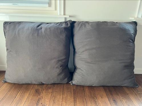 Sierkussens antracietgrijs - 70 x 70 cm - weinig gebruikt, Huis en Inrichting, Woonaccessoires | Kussens, Zo goed als nieuw, Grijs