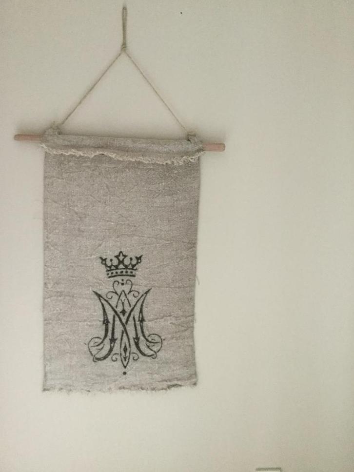 Decoratieve Wandhanger met Kroon, Huis en Inrichting, Woonaccessoires | Wanddecoraties, Zo goed als nieuw, Ophalen of Verzenden