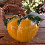 Vintage aardewerk waterkan, Huis en Inrichting, Overige kleuren, Aardewerk of Porselein, Ophalen of Verzenden, Zo goed als nieuw