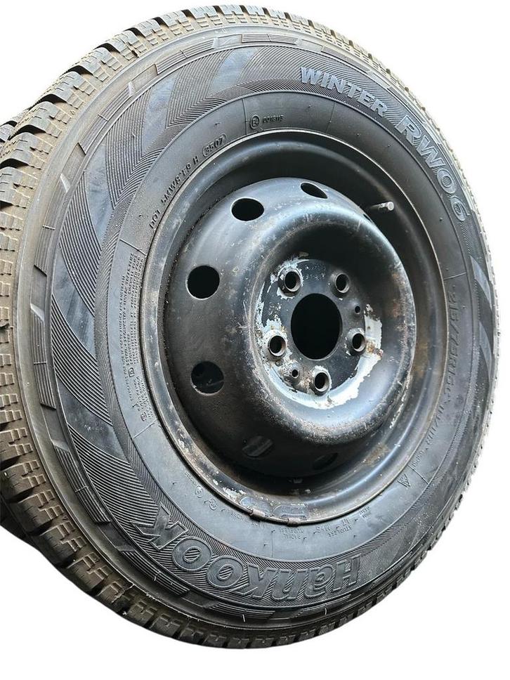 Winterbanden met velg 215/75R16C, Auto-onderdelen, Banden en Velgen, Banden en Velgen, Winterbanden, 16 inch, 215 mm, Bestelwagen
