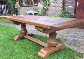 Massief eiken eettafel / kloostertafel bolpoottafel. 225x92. beschikbaar voor biedingen