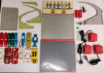 Carrera racebaan Speedtracks Fleischmann Scalextric Titan

 beschikbaar voor biedingen