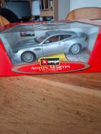 Modelauto 1/18 - Burago Aston Martin V12 Vanquish, Ophalen of Verzenden