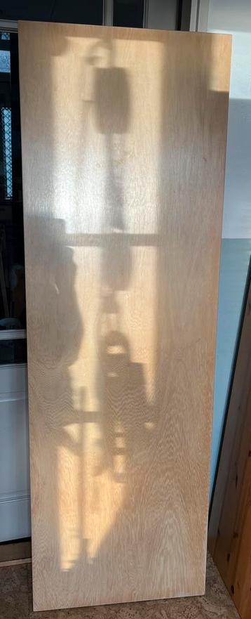 Lundia blad hout gefineerd zwaar. beschikbaar voor biedingen