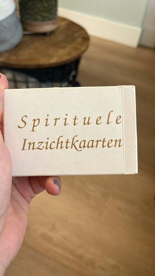 D. Nijssen - Spirituele inzichtkaarten, Boeken, Esoterie en Spiritualiteit, Zo goed als nieuw, Overige typen, Spiritualiteit algemeen