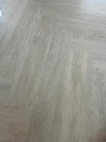 Nieuw pvc vloer beschikbaar voor biedingen