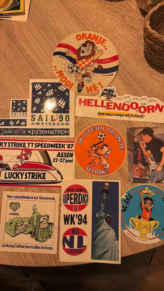 Oude stickers jaren 70-80-90, Ophalen of Verzenden, Zo goed als nieuw, Meerdere stickers