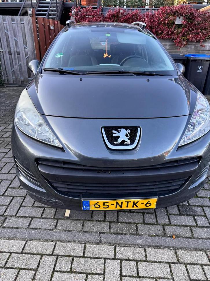 Peugeot 207 1.4 95pk 2010 Grijs, Auto's, Peugeot, Particulier, ABS, Airbags, Airconditioning, Boordcomputer, Centrale vergrendeling