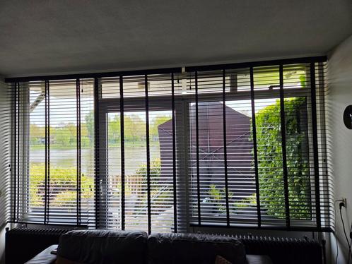 Houten jaloezieën zwart, Huis en Inrichting, Stoffering | Gordijnen en Lamellen, Gebruikt, Zwart, Ophalen