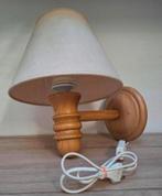 Blank gelakte houten vintage wandlamp. Jaren 70., Ophalen of Verzenden, Zo goed als nieuw