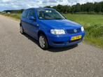 Volkswagen Polo 1.0 MPI blauw, Zeer leuk, zuinig autotje., Voorwielaandrijving, 4 cilinders, Blauw, Metallic lak