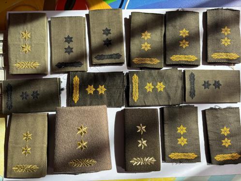 Lotje 15 x Schouder set Overste, Verzamelen, Militaria | Algemeen, Landmacht, Kleding of Schoenen, Nederland, Verzenden