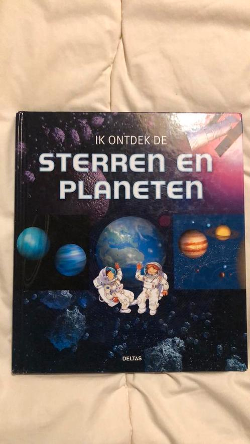 Frederic Pillot - Ik ontdek de sterren en planeten, Boeken, Kinderboeken | Jeugd | onder 10 jaar, Zo goed als nieuw, Ophalen of Verzenden