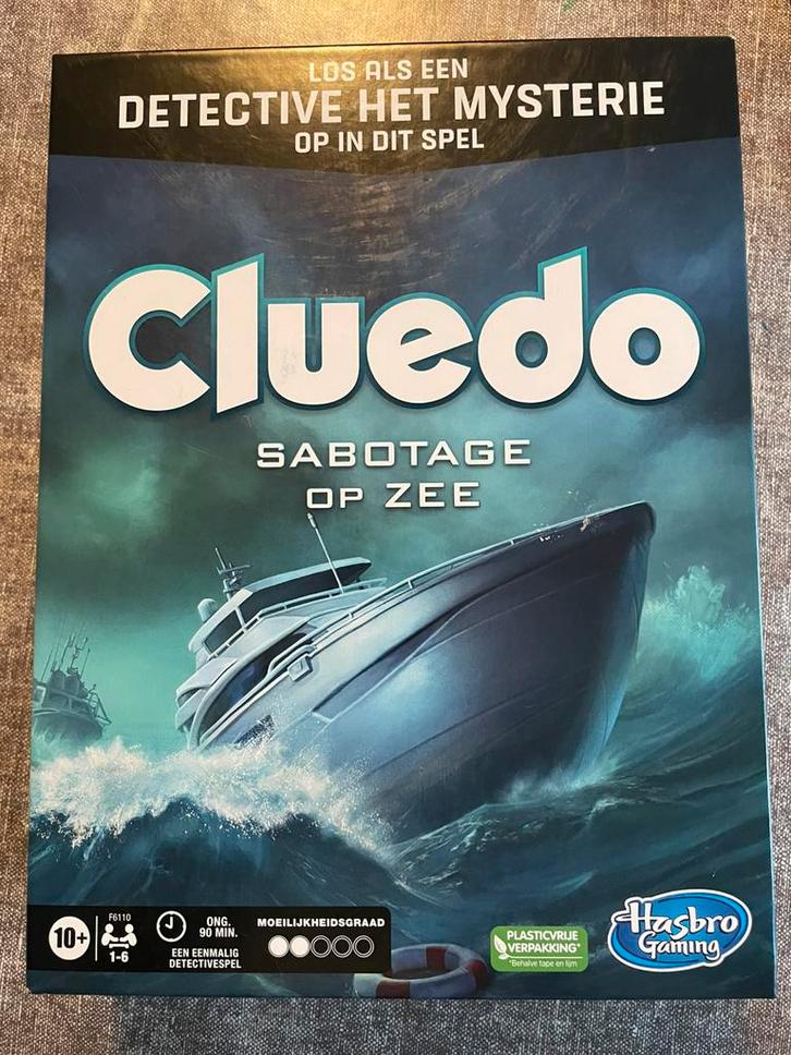 Cluedo Sabotage op zee, Hobby en Vrije tijd, Gezelschapsspellen | Bordspellen, Zo goed als nieuw, Ophalen of Verzenden
