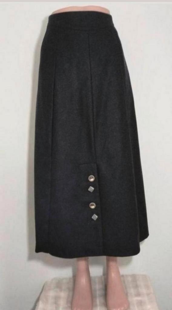 Zwarte gerende rok met 80% wol van Ursl Trachten, Kleding | Dames, Rokken, Nieuw, Maat 38/40 (M), Zwart, Verzenden