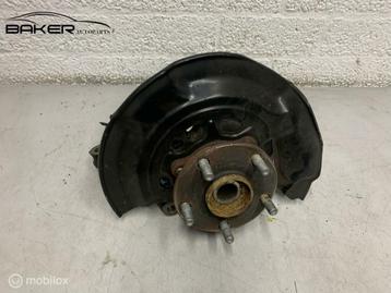 Fusee houder linksvoor Toyota Auris II ('12-'19) F10L6 beschikbaar voor biedingen