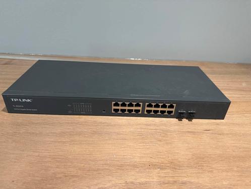 TP-Link TL-SG2216 16-Poorts Gigabit Switch, Computers en Software, Netwerk switches, Zo goed als nieuw, Ophalen of Verzenden