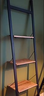 Ladderkast met 3 planken, Ophalen of Verzenden, Zo goed als nieuw
