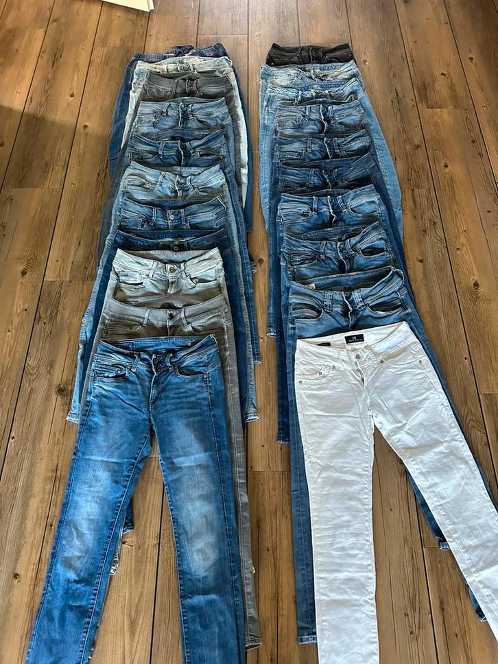 21 x G-Star jeans (Lynn, Midge,  Arc 3D), Kleding | Dames, Spijkerbroeken en Jeans, Zo goed als nieuw, W28 - W29 (confectie 36)