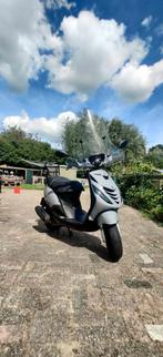 Piaggio Zip 2016 Nardo Grey SP Kappenset, Zo goed als nieuw, Ophalen