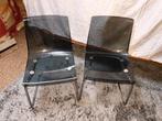 Gratis 2 kunststof stoelen, Huis en Inrichting, Ophalen, Gebruikt